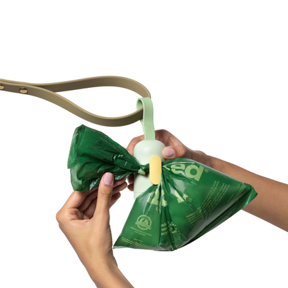 Earth Rated Leash Dispenser with 15 bags - Unscented